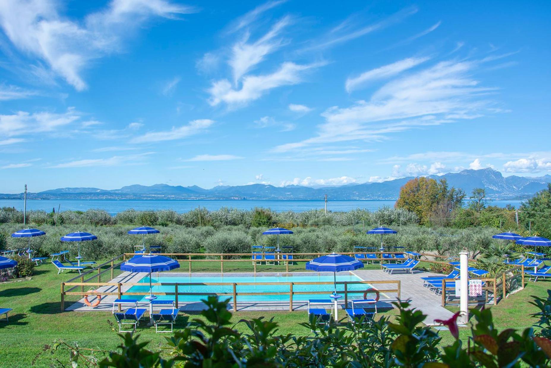 Agriturismo Il Giardino Degli Ulivi Лацизе Экстерьер фото