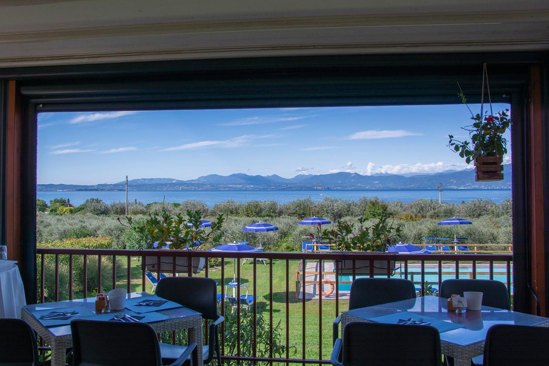 Agriturismo Il Giardino Degli Ulivi Лацизе Экстерьер фото
